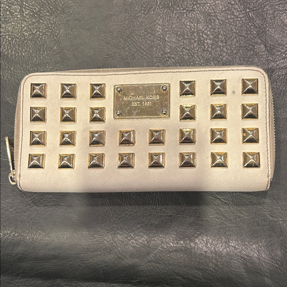 Michael Kors C Studded Wallet